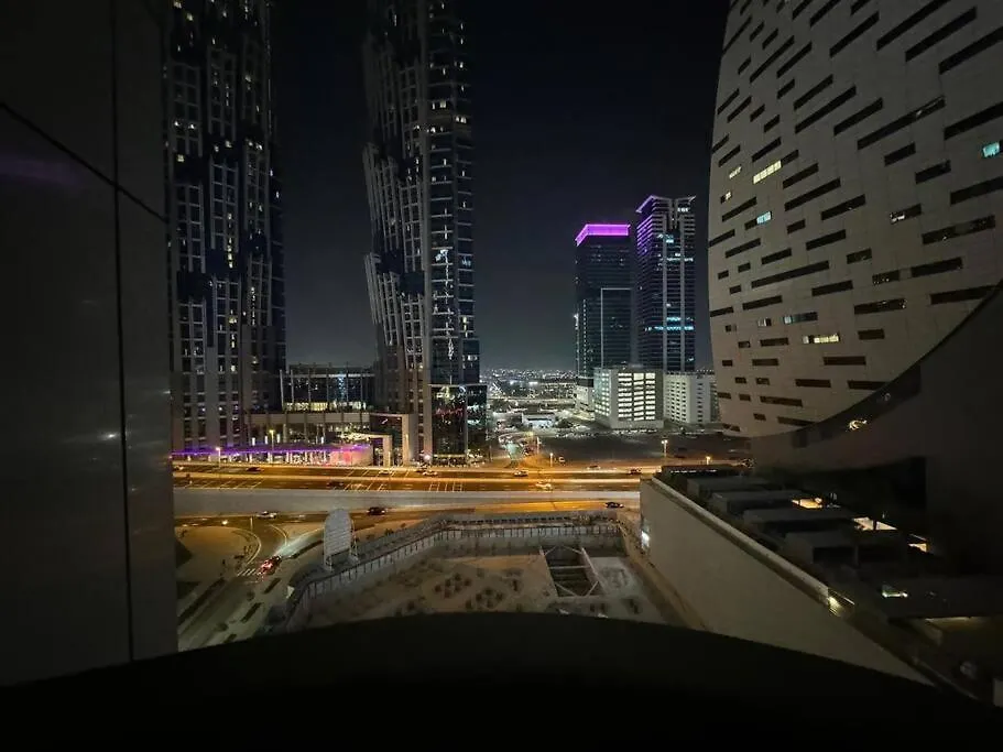 Lavish Apartment In Dubai Forenede Arabiske Emirater